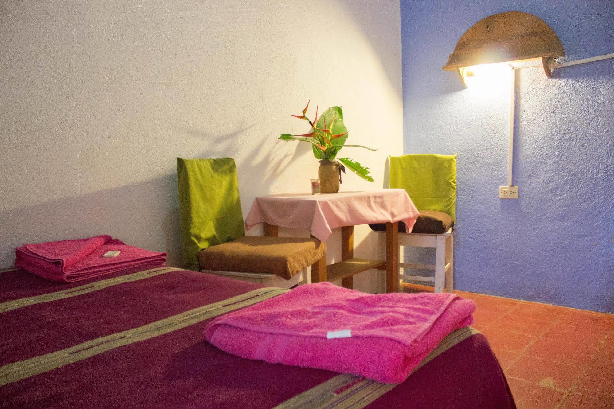 Hotel Y Restaurante La Casa Rosa Санта-Крус-ла-Лагуна Экстерьер фото