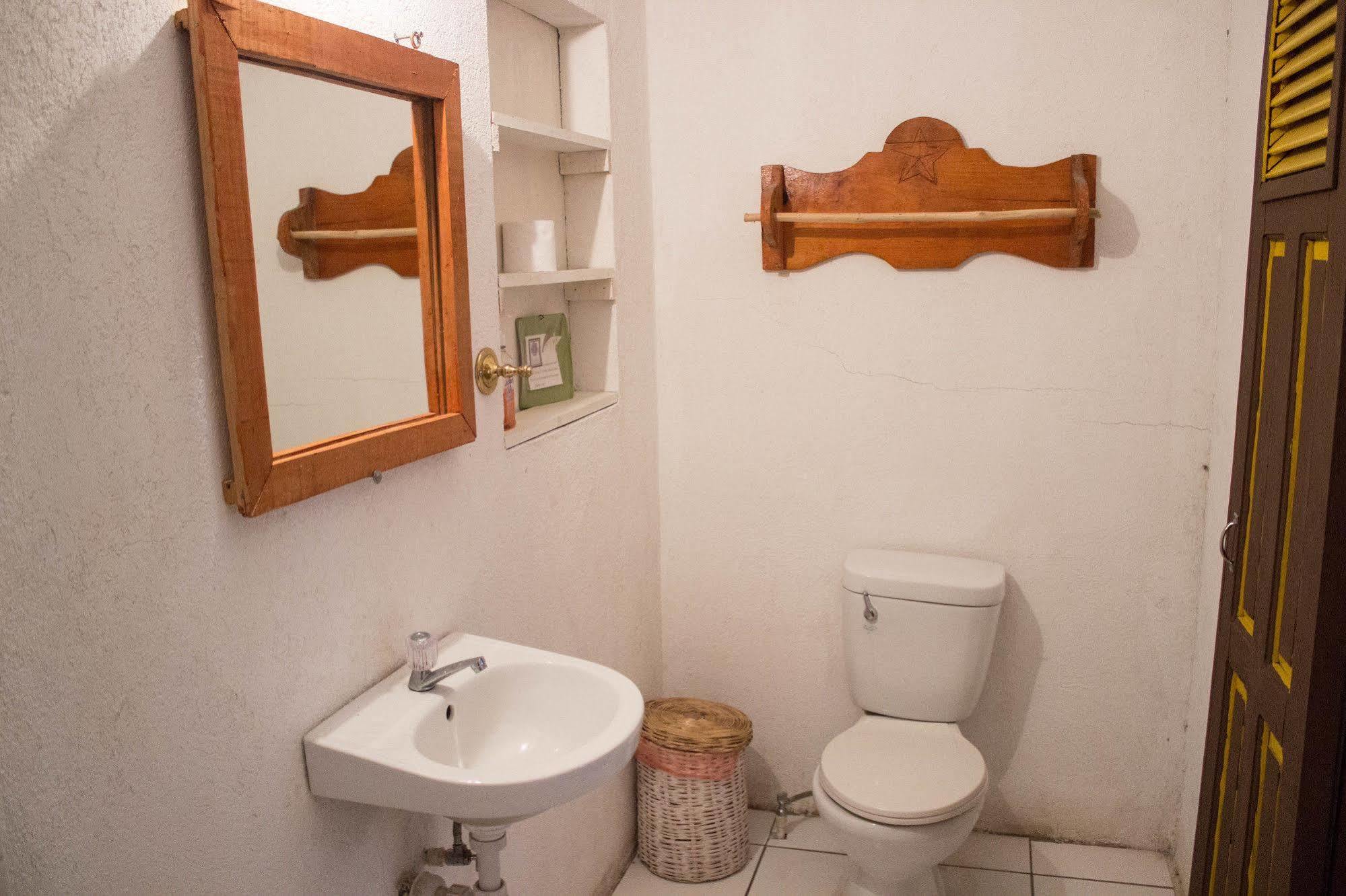Hotel Y Restaurante La Casa Rosa Санта-Крус-ла-Лагуна Экстерьер фото
